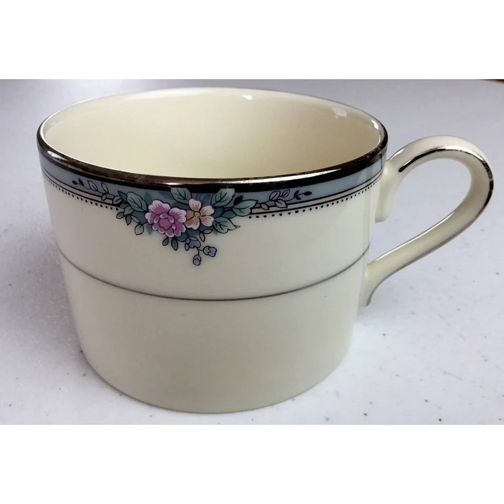 MIKASA Cup Regal Rose Fine Ivory L2251 Japan Coffee Tea Flowers Lot Of 5